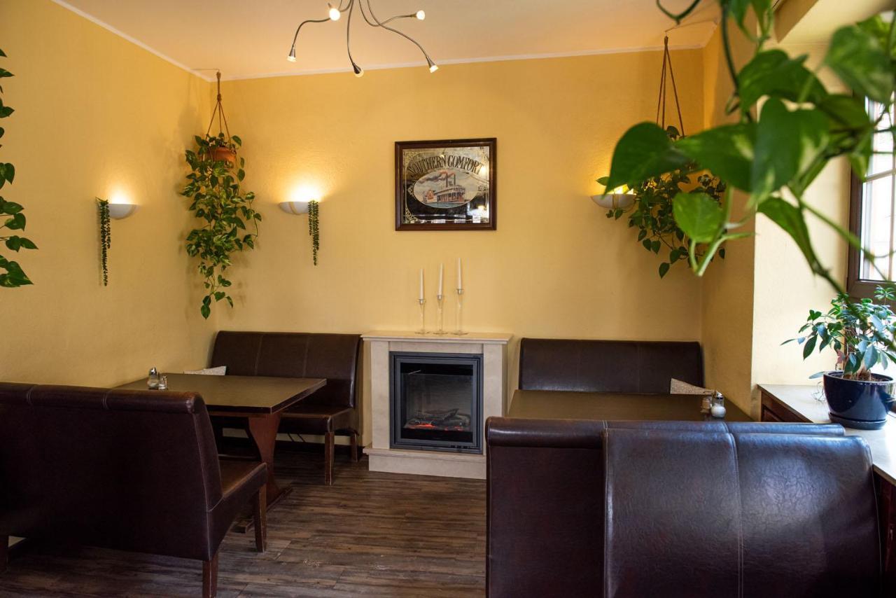 Neubert'S Gasthaus Am Rhein Lahnstein Eksteriør bilde
